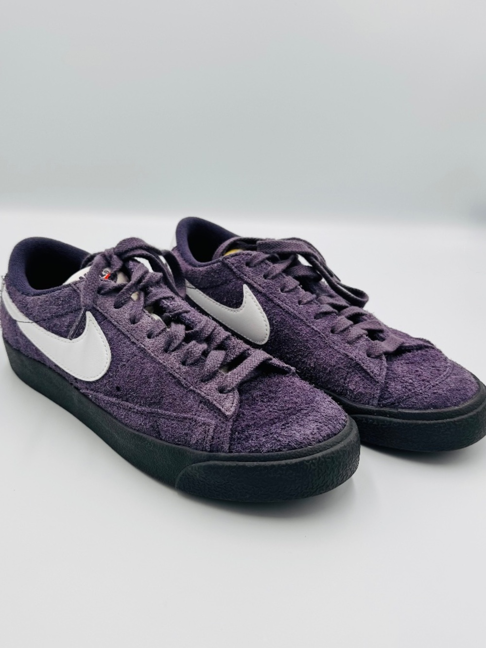 Nike Blazer Low '77 Vintage Shoes Women’s 7 Purple Suede Logo Sneakers